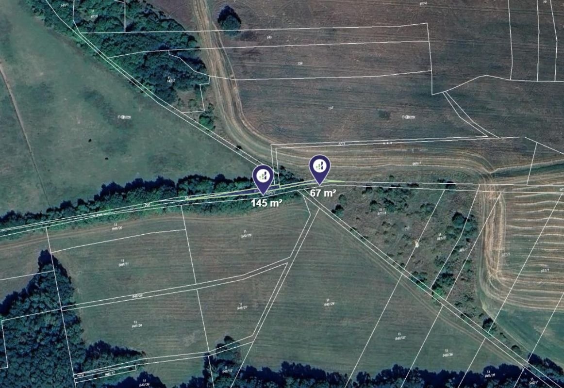 Prodej podílu 1/2 pole 2 204 m², Neumětely - 2