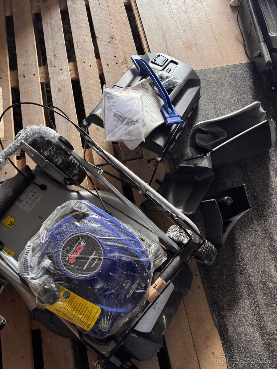 Sekačka na trávu - 2