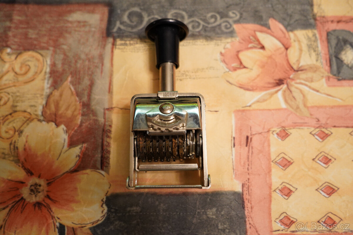 staré razítko Globe Special s číselníkem - 2