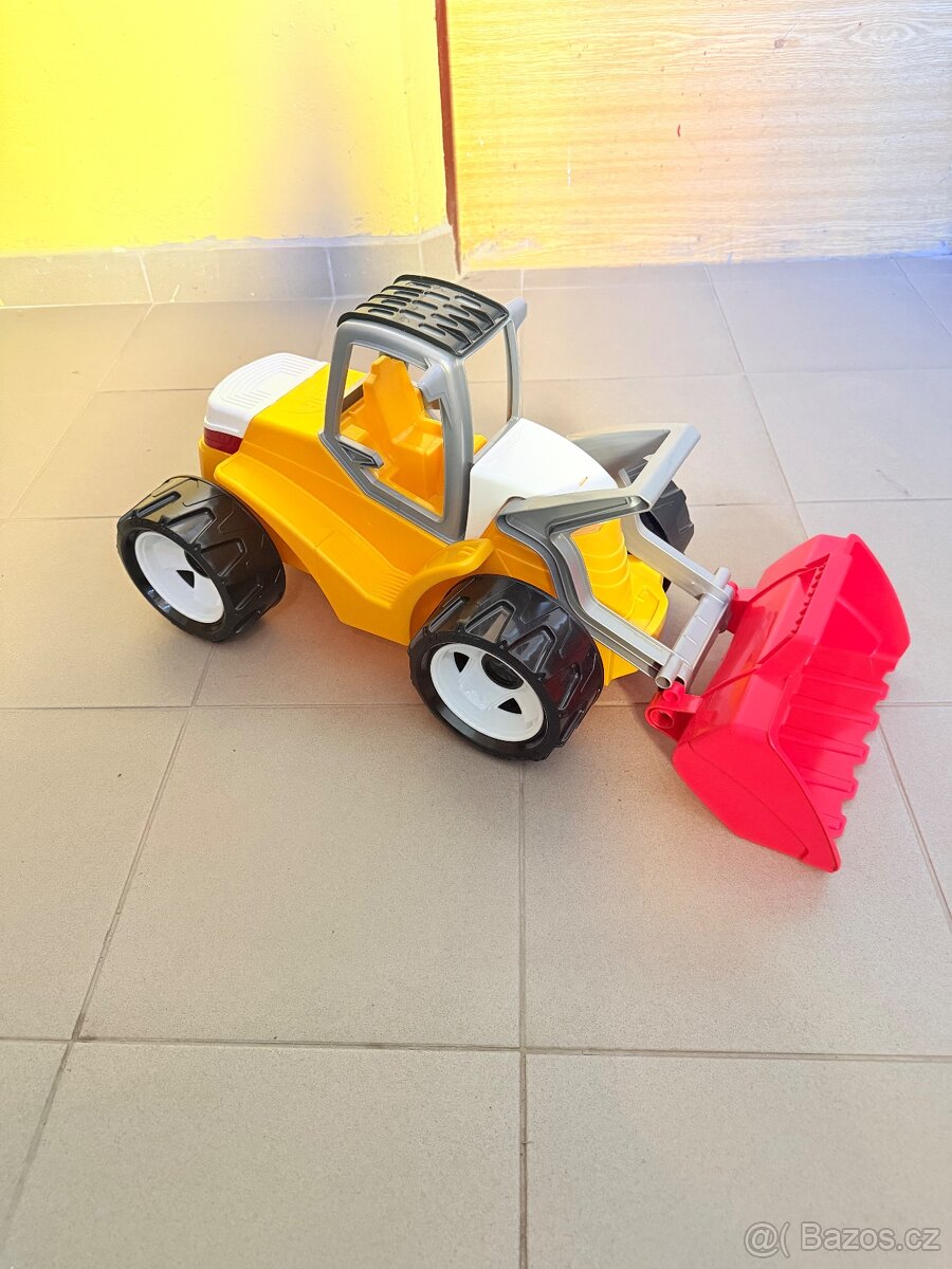 Dětská hračka bagr - 2