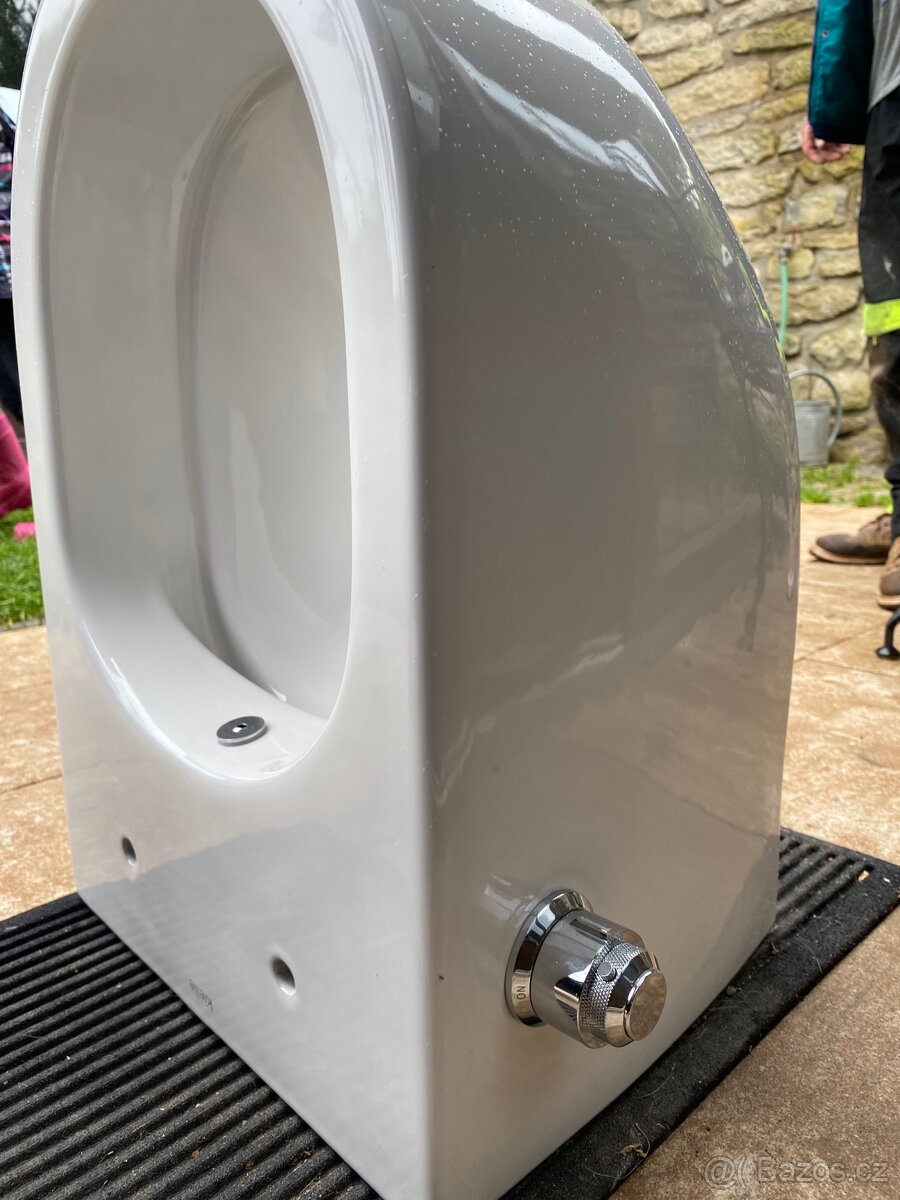 Závěsný záchod se sprškou kielle - 2