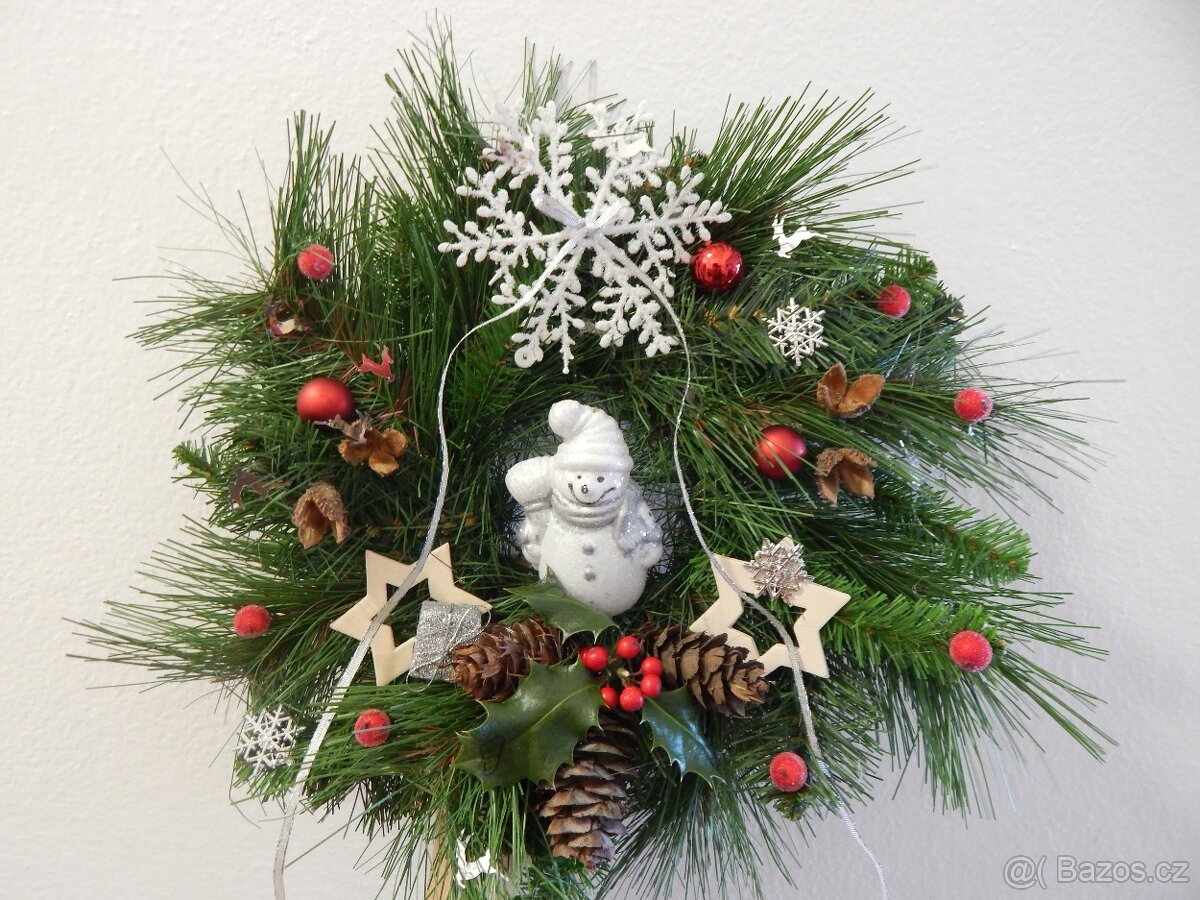 VÁNOČNÍ VĚNCE - NOVÉ 1.2.3.4.5.6.7.8.9.- 170 -350 Kč - 2