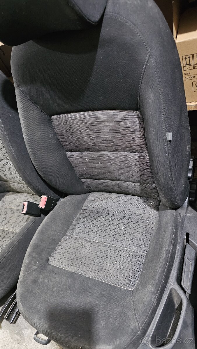 Sedačky Octavia 2 kombi - 2