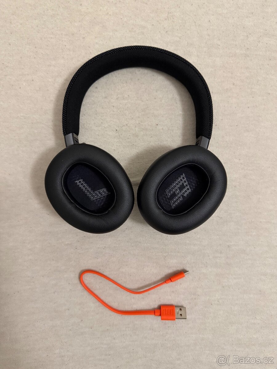 Sluchátka JBL Live 770NC - 2