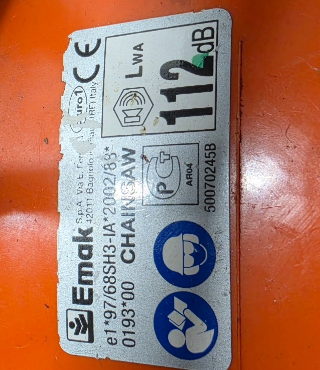 Prodám motorovou pilu Oleo Mac 947 - 2