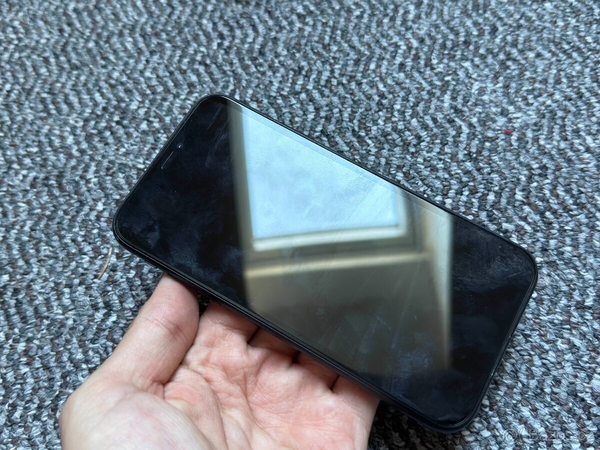 iPhone XR 64GB Black - 2