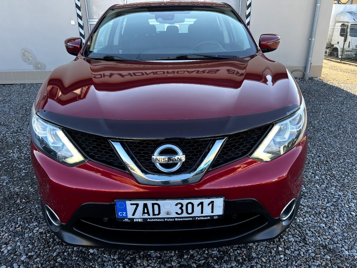 Nissan Qashqai, 1,2 AUT,1.MAJ.,ČR,r.v. 2015, 97 000 km - 2