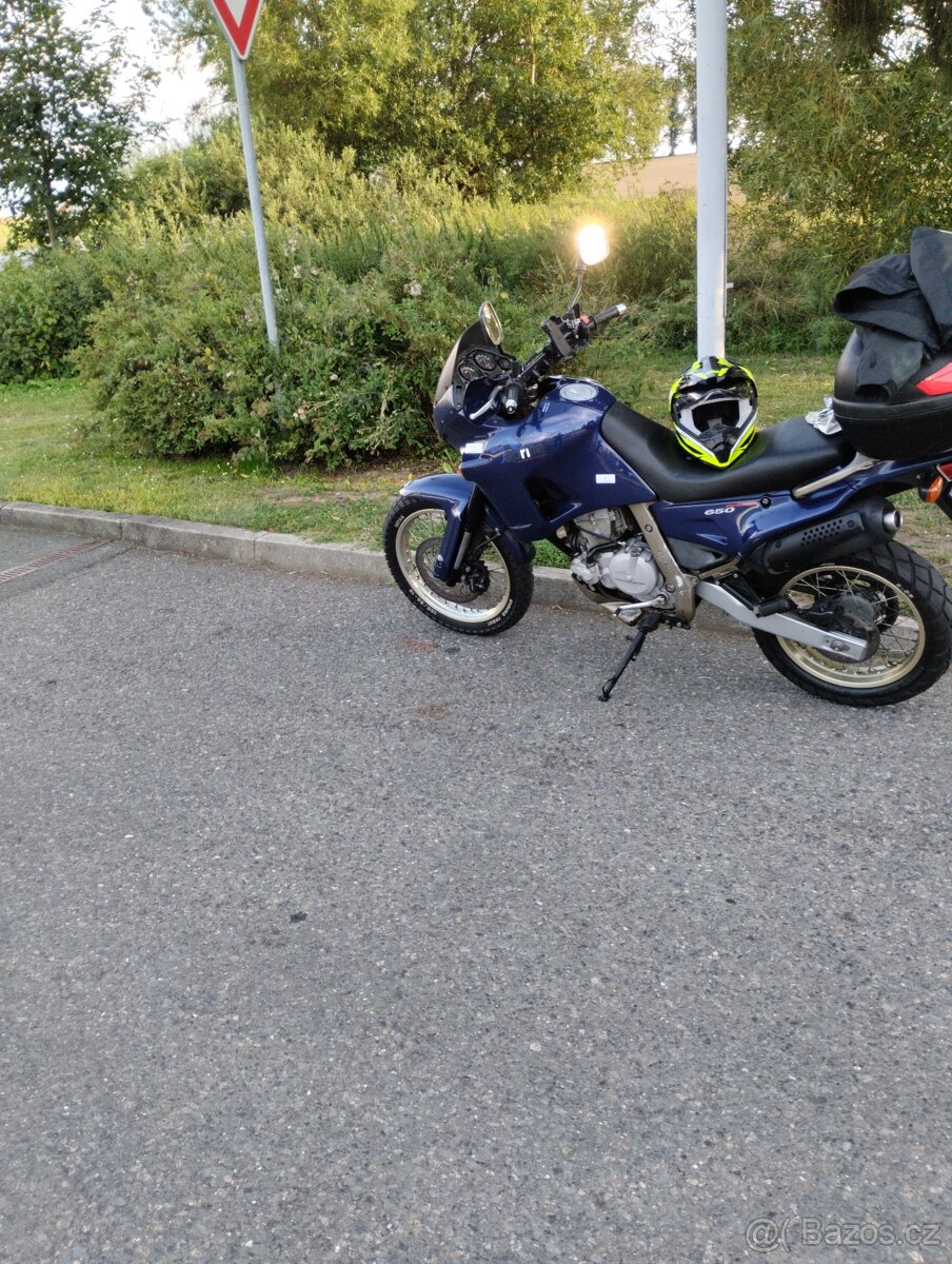 Prodám Aprilia pegaso 650.1996.