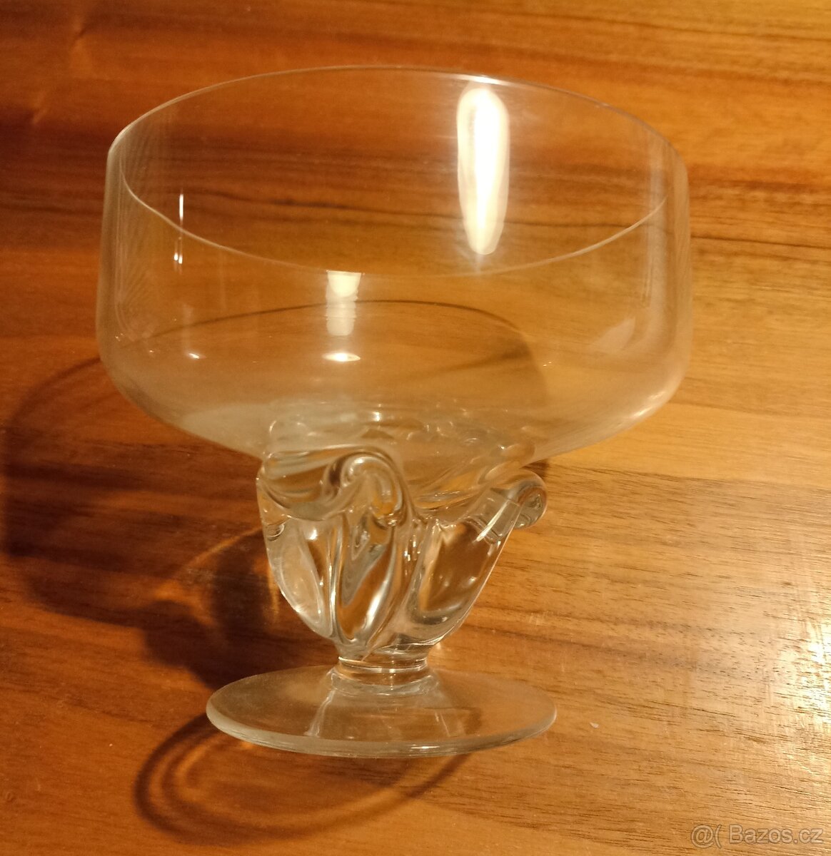 Skleněná miska na noze - 2
