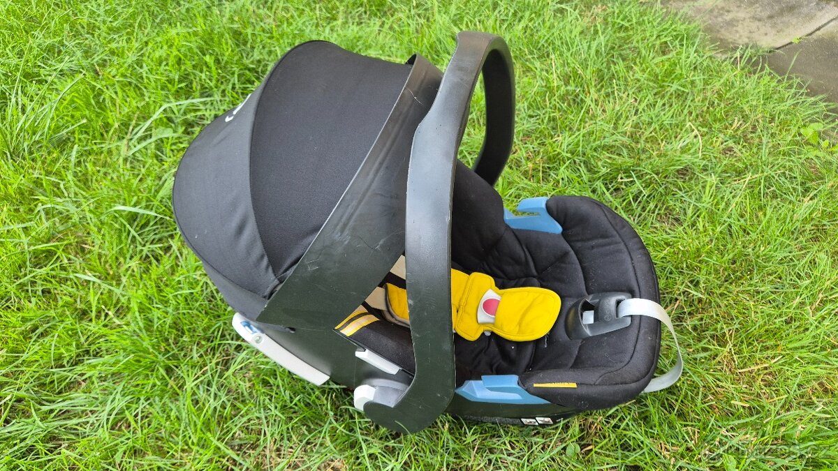 Nabízím autosedačku vajíčko CYBEX Aton 3 Gold line - 2