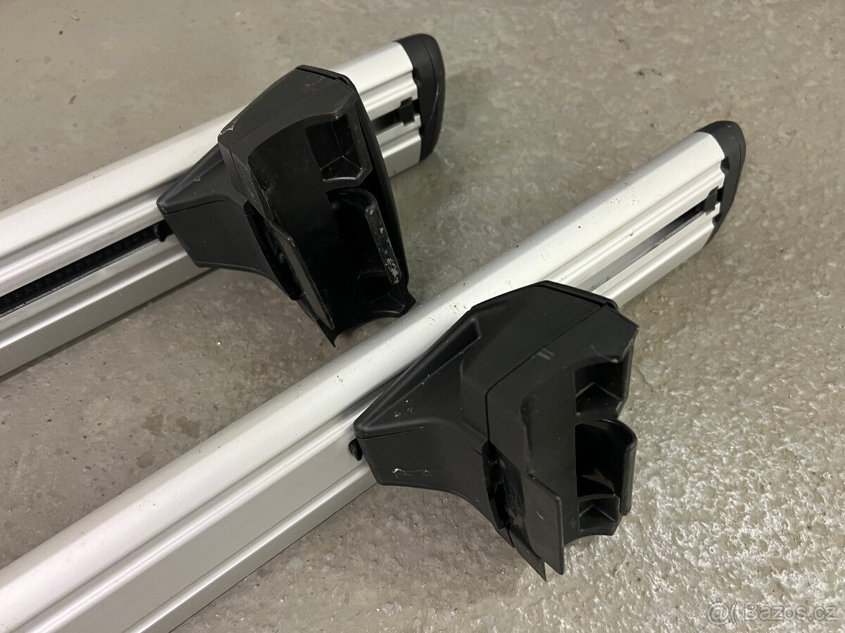 Střešní nosič Thule Wingbar na FORD S-Max - 2