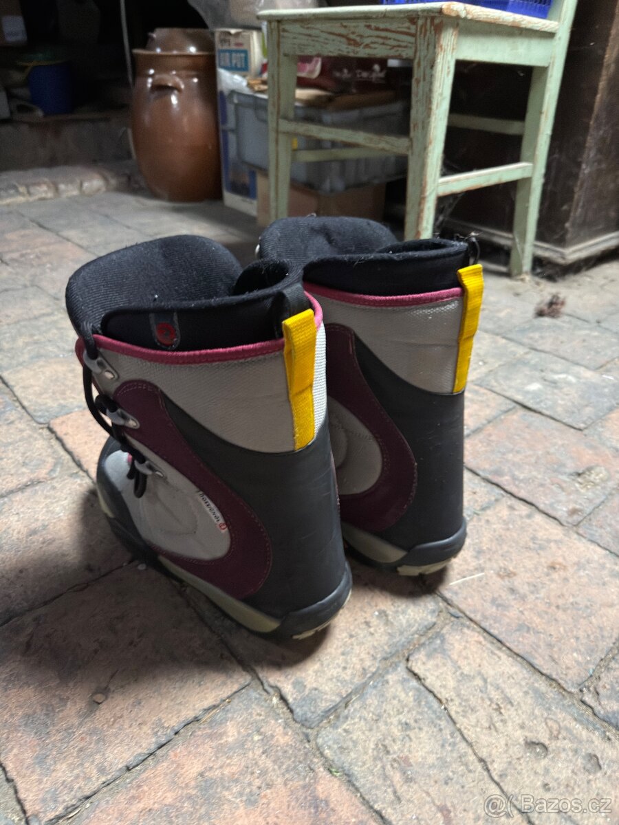 Snowboardové boty Rossignol us 12/12,5 - 2