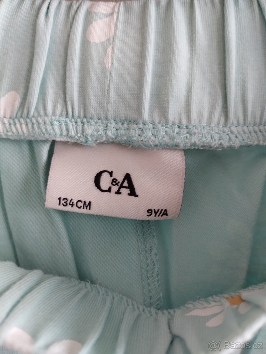 Dívčí letní kalhoty C&A. č.134 - 2