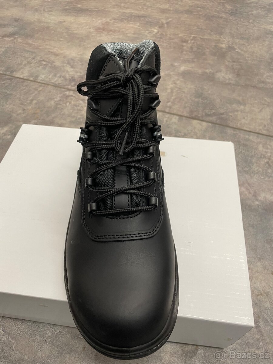 Pracovní boty vel 42 - 2