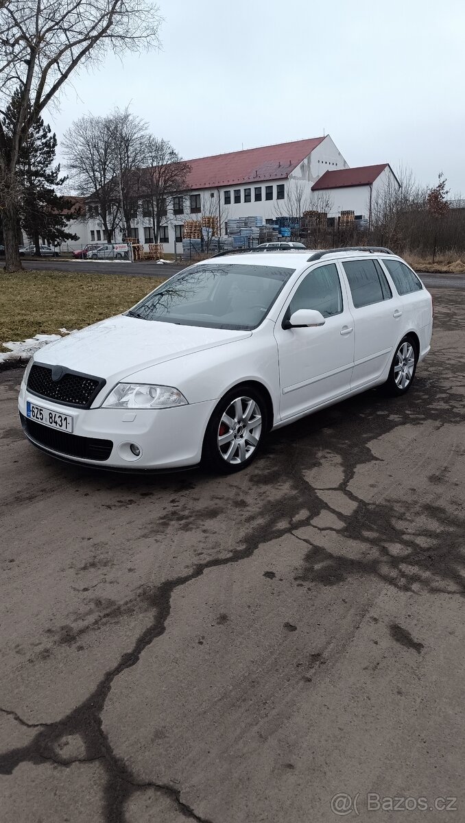 Škoda Octavia 2 combi RS - 2