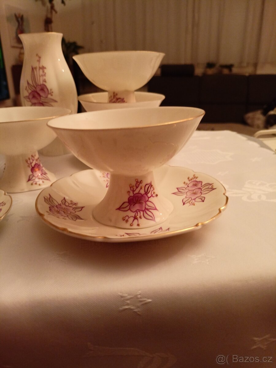 Porcelánová kávová souprava - 2