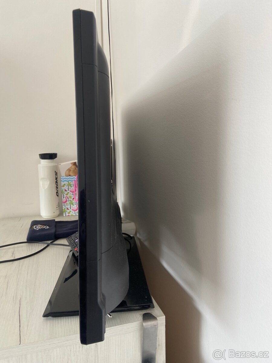 Menší LCD televize GOGEN - 2