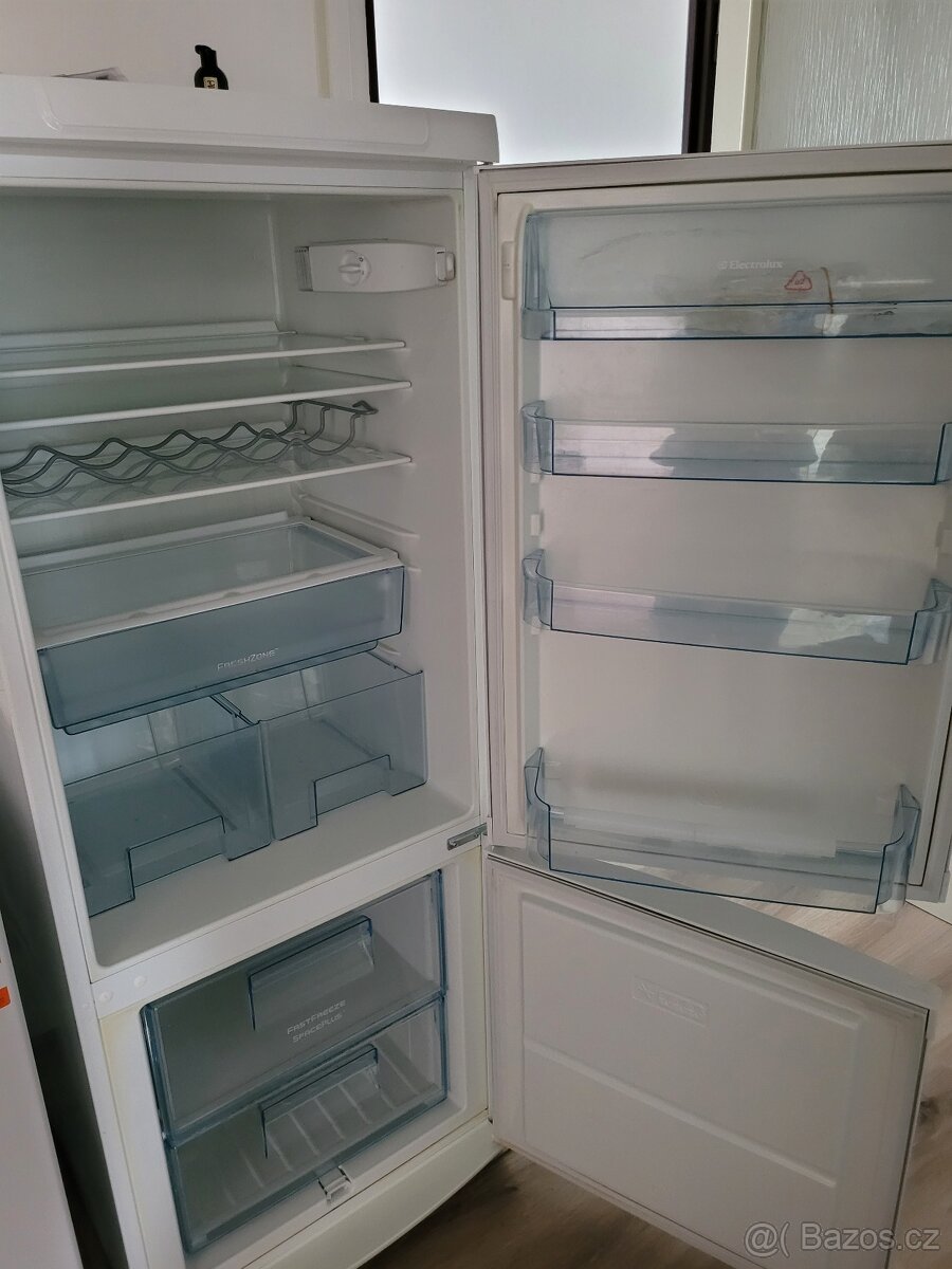 Lednice s mrazákem - 2