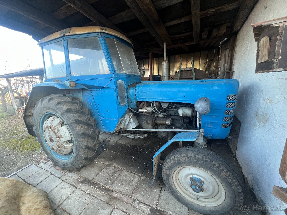 TRAKTOR MAJOR ZETOR 30 - 2