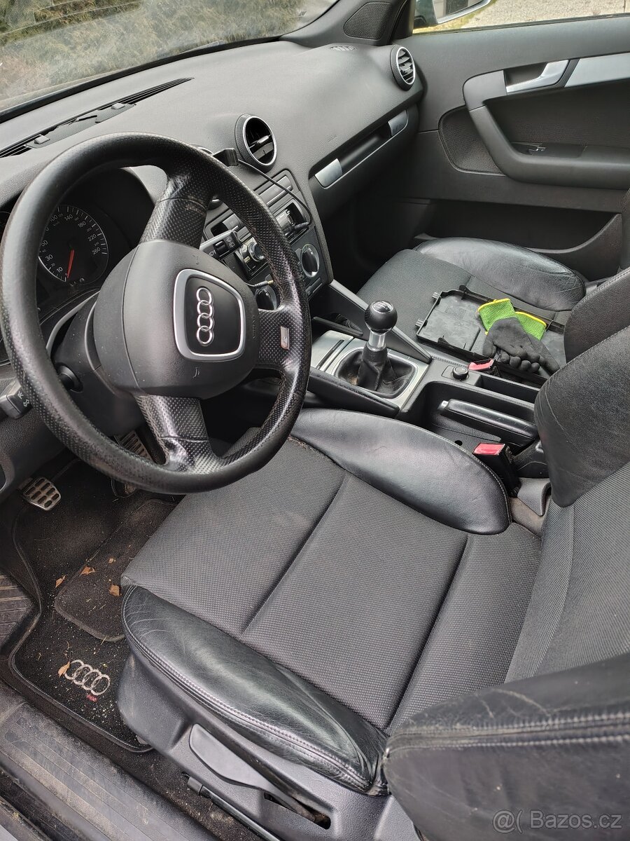Prodám Audi A3 S-line - 2