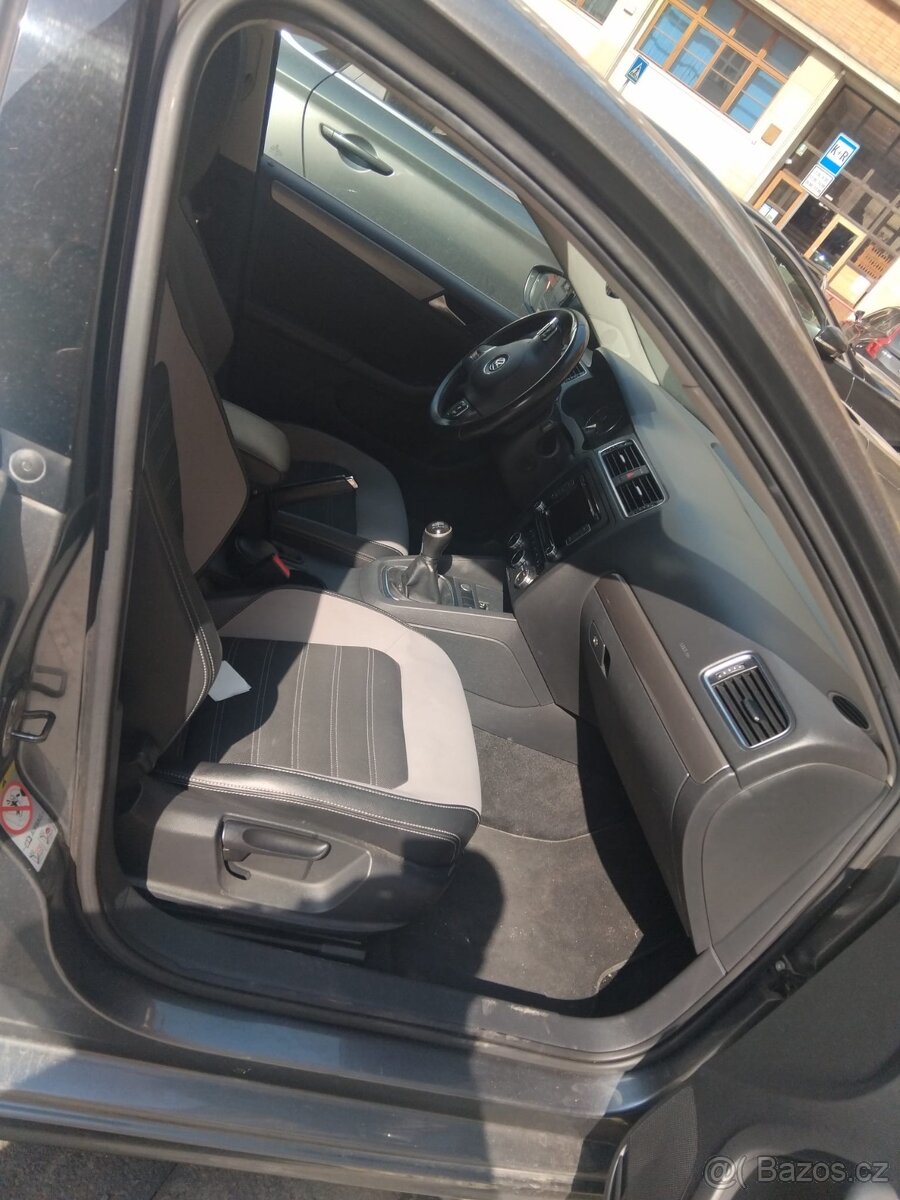 volkswagen jetta 1.4 tsi - 2