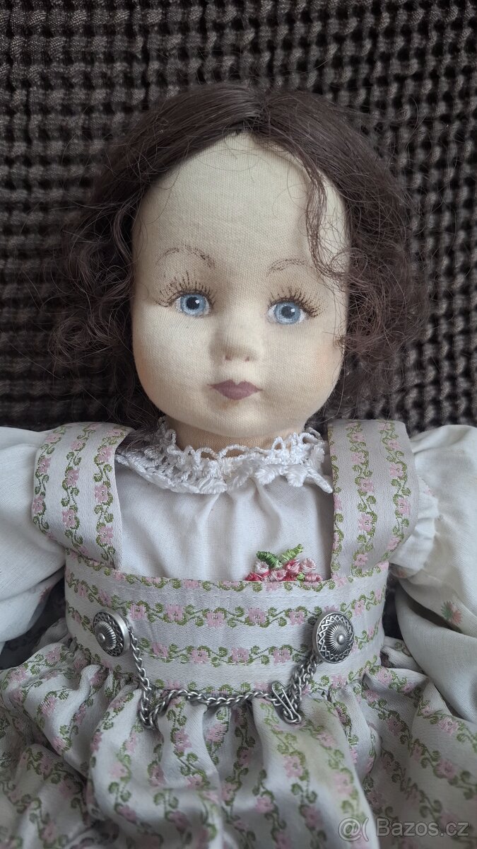 Starožitná panenka - 2