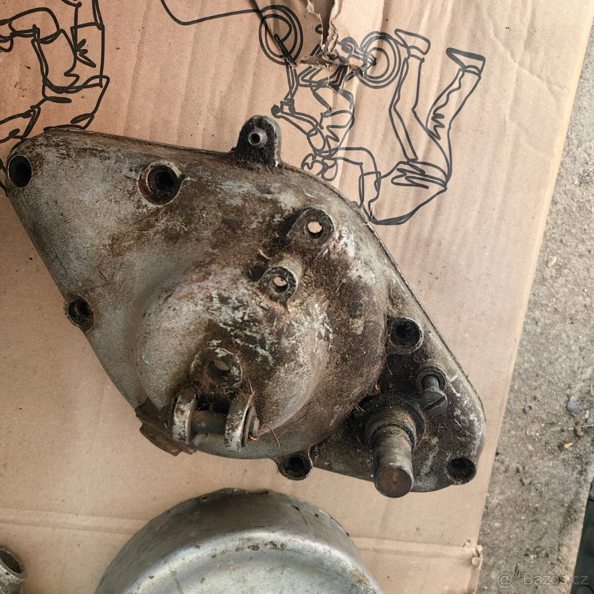 ČZ 175 předvalecna motor díly - 2