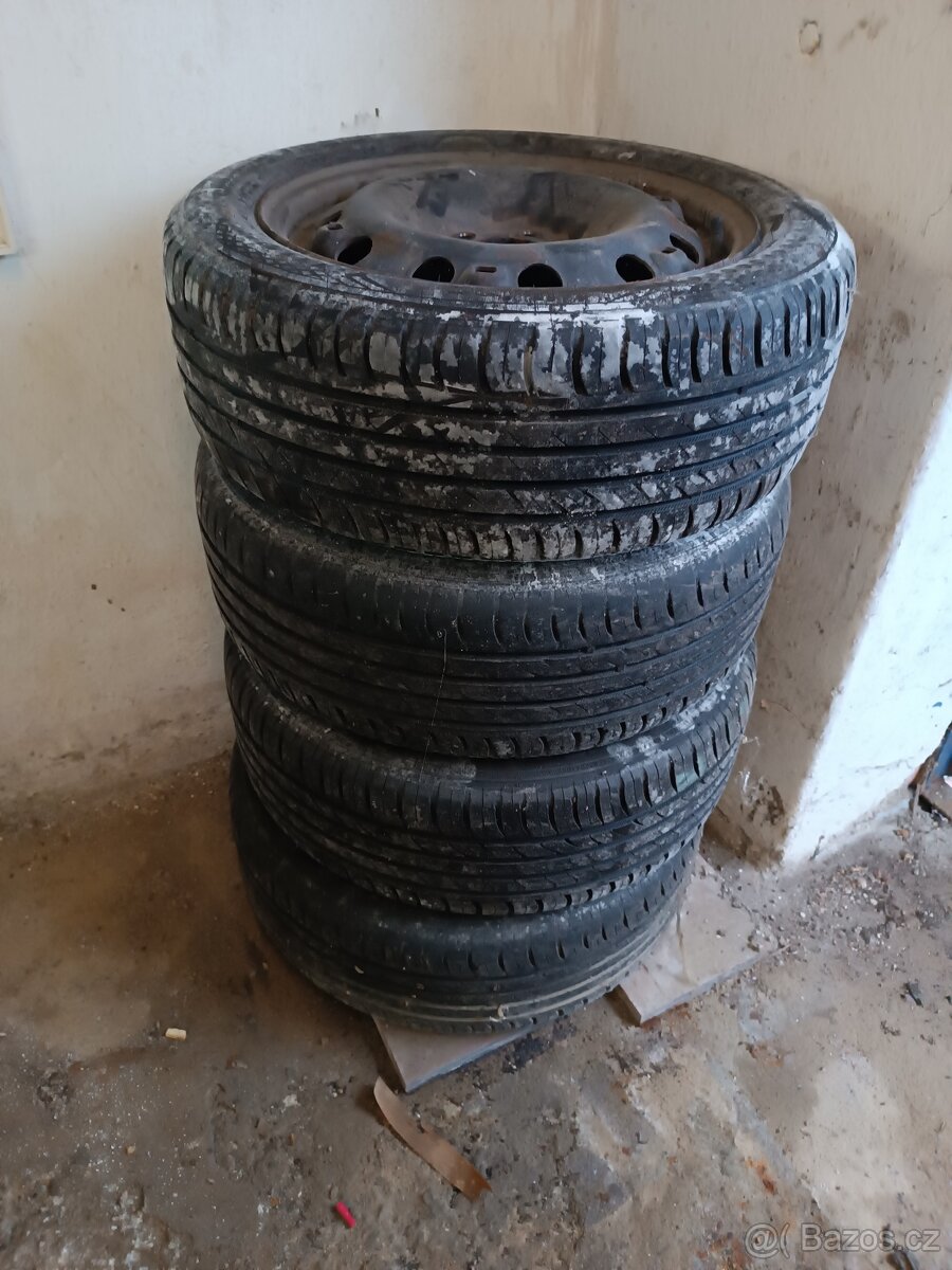 Kola R15 195/50 - 2