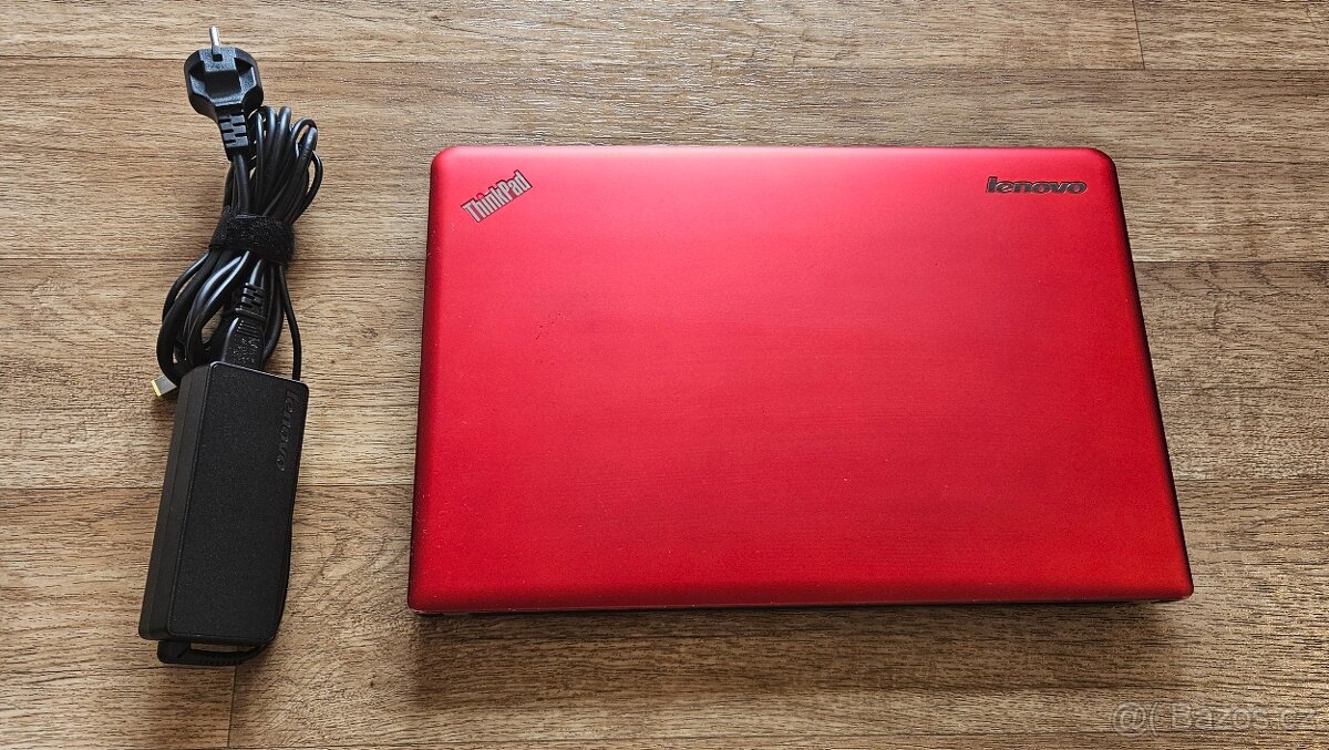 Lenovo Thinkpad E531 () - 2
