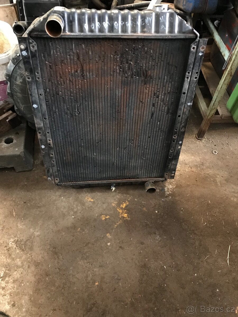 CHládič jcb 160 nebo JCB 145 - 2