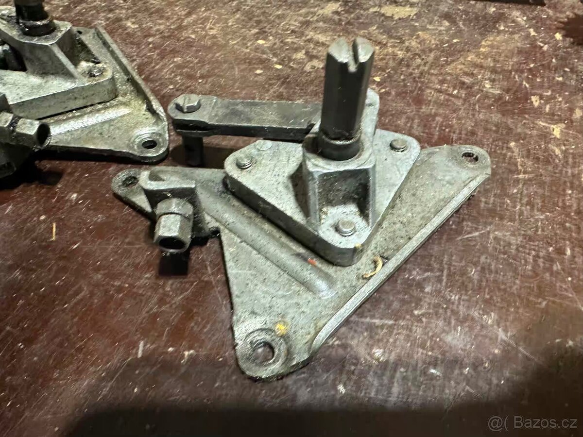 VYPÍNANI spojky, spojkový poloautomat JAWA 250/353 - 2