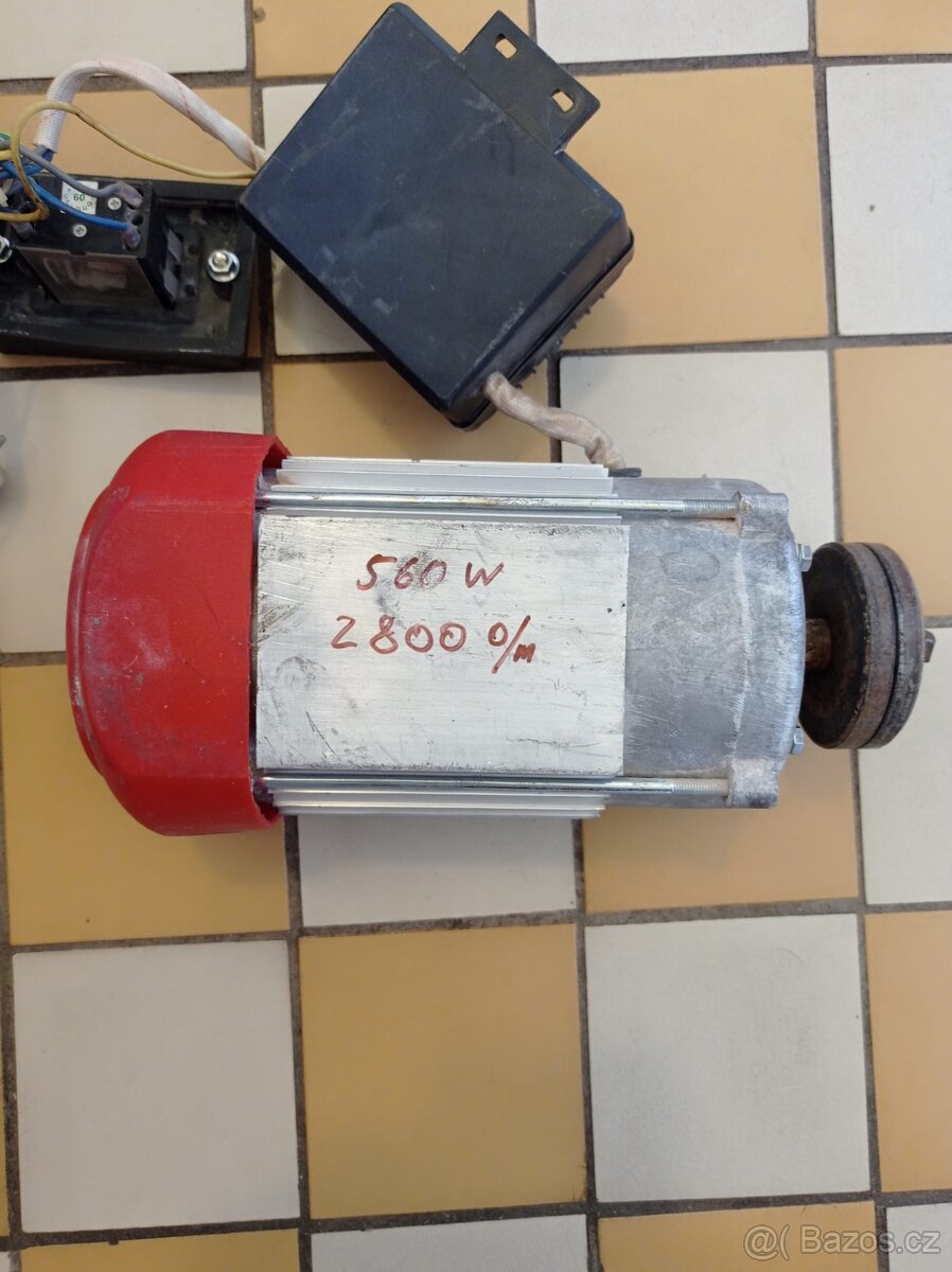 Motor. - 2