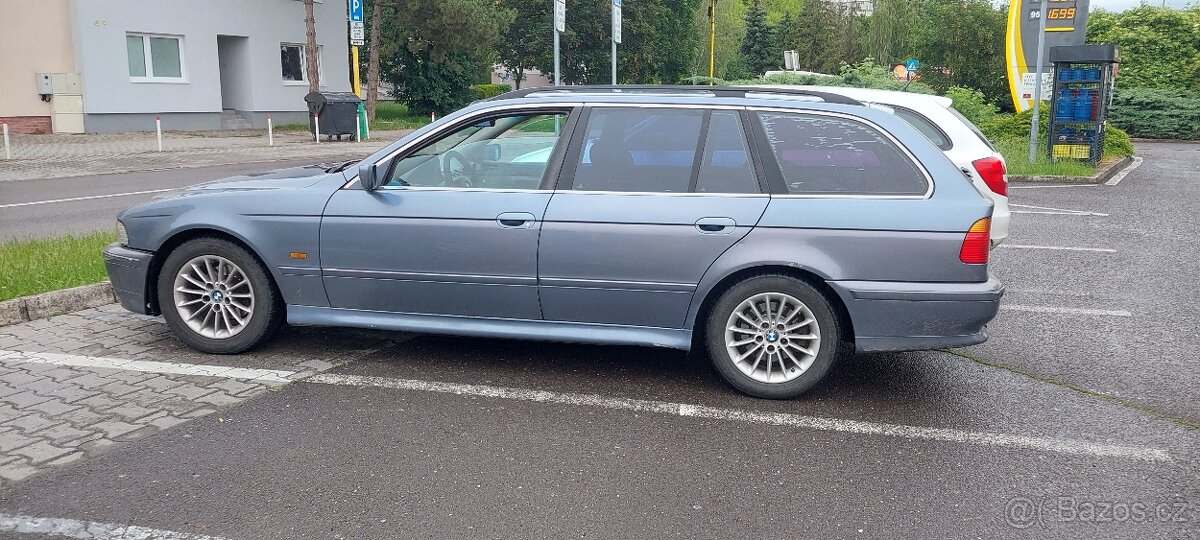 E39 525d 2001 touring - 2