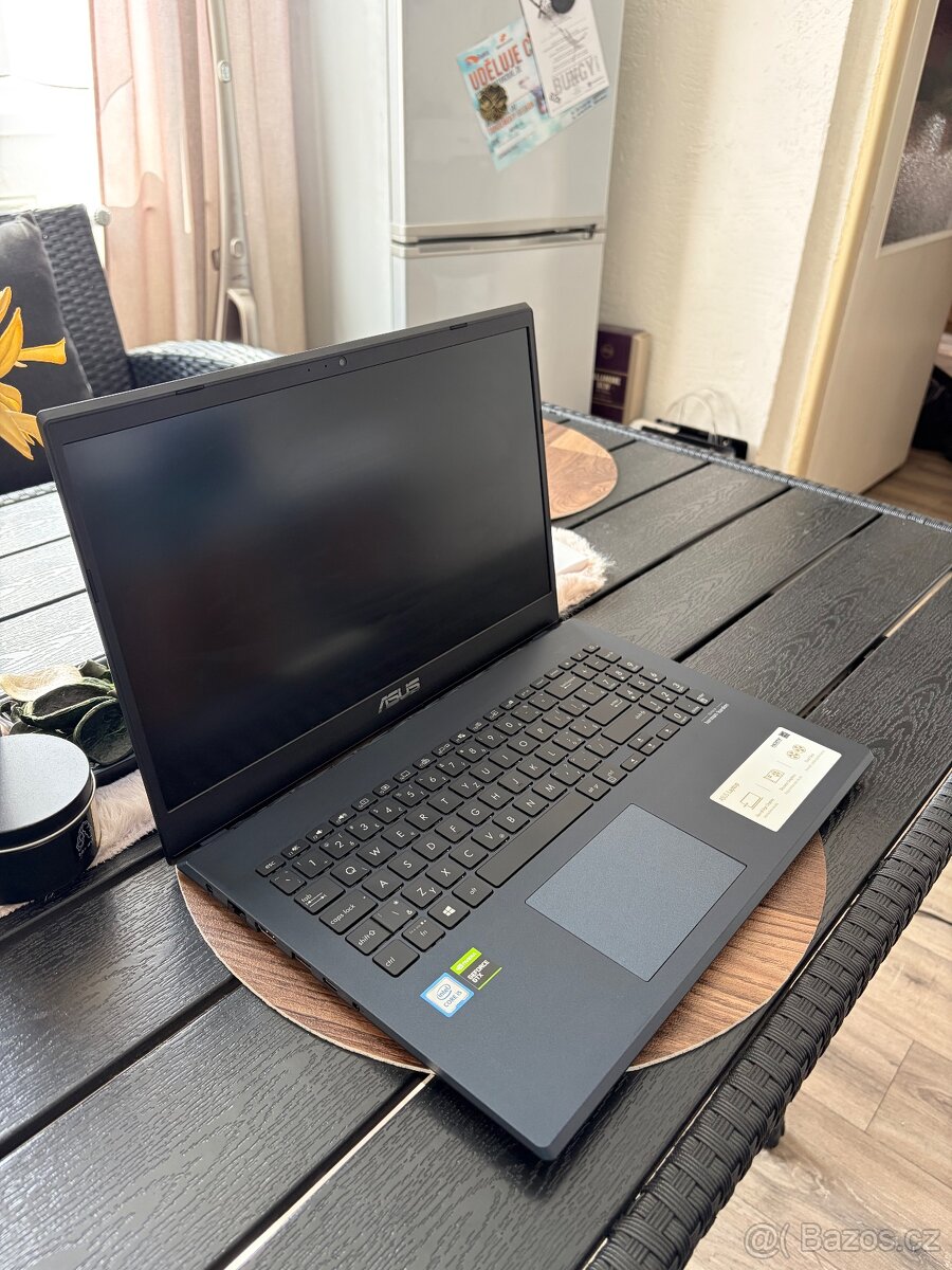Herní notebook Asus VivoBook - 2