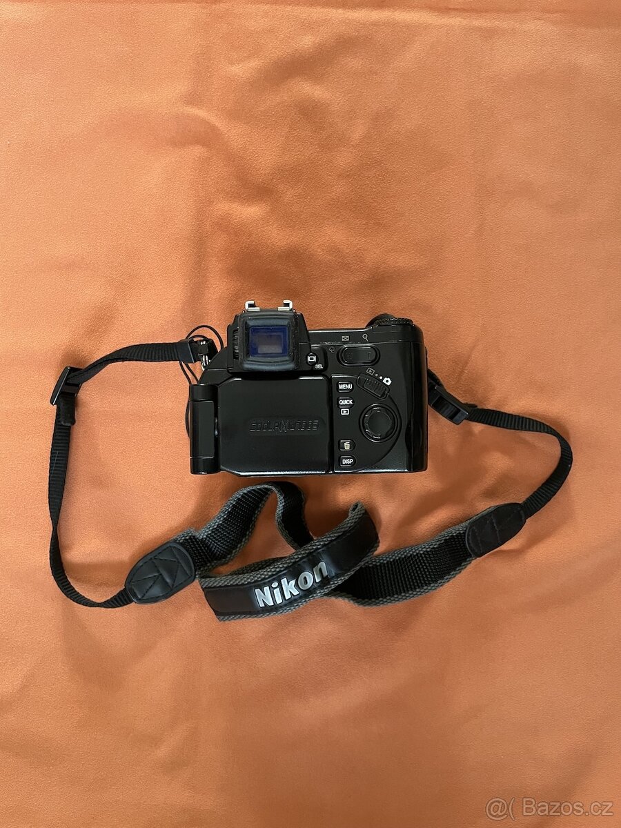 Fotoaparát Nikon Coolpix 5700 - 2