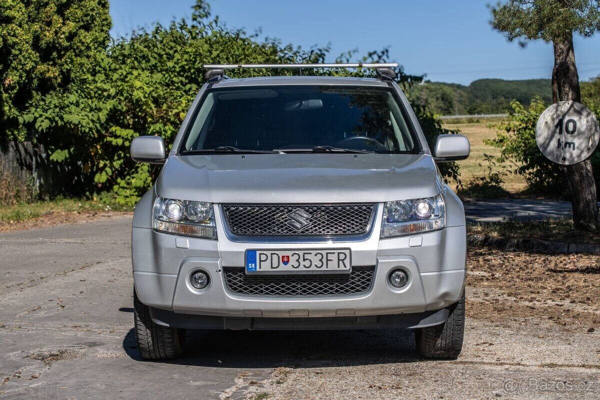 Suzuki Grand Vitara 1.9DDiS 4x4 - 2