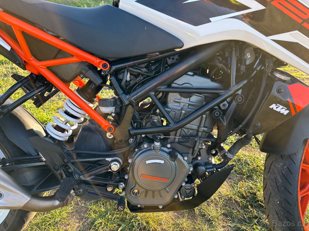 KTM Duke 125 - 2