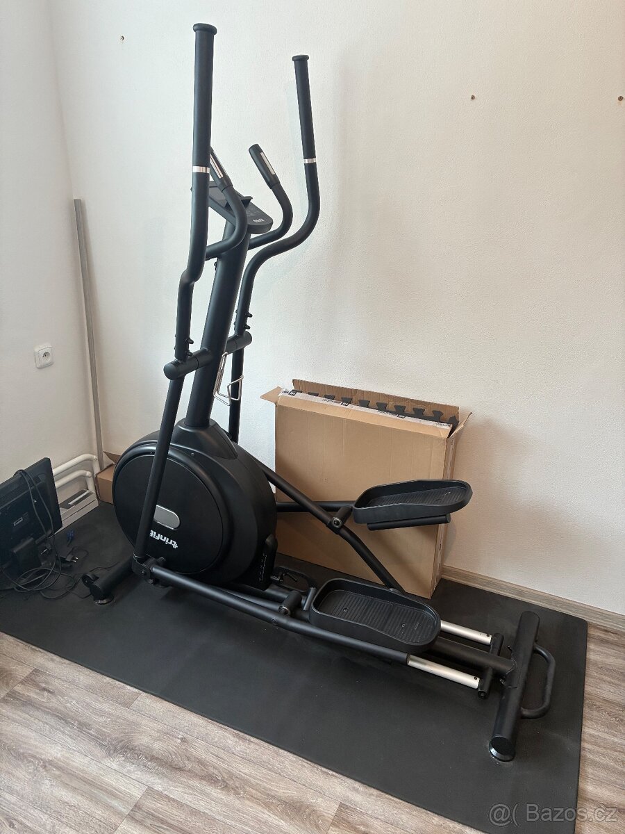 Elipticky trenažer Trinfit C450i - 2