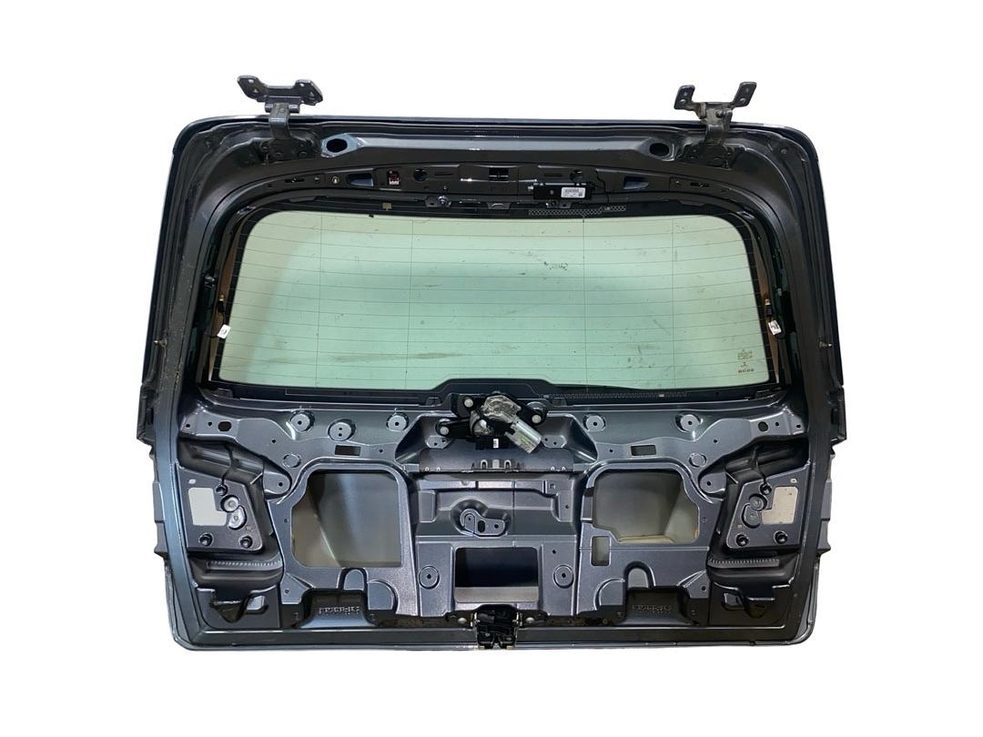 Páté dveře šedá metalíza 992 Mercedes Benz E220 kombi 2017 - 2