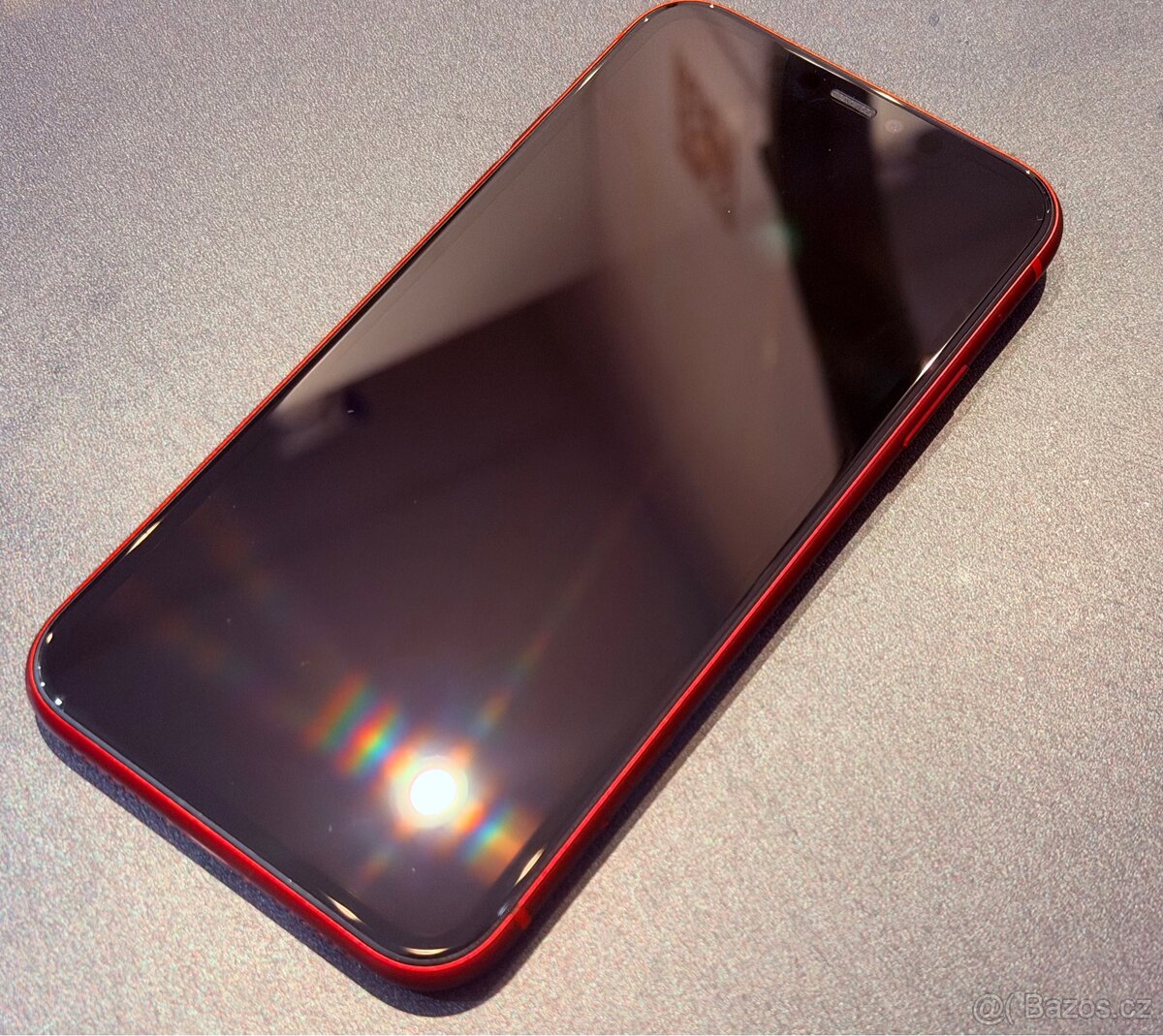 iPhone 11 64GB červený - 2