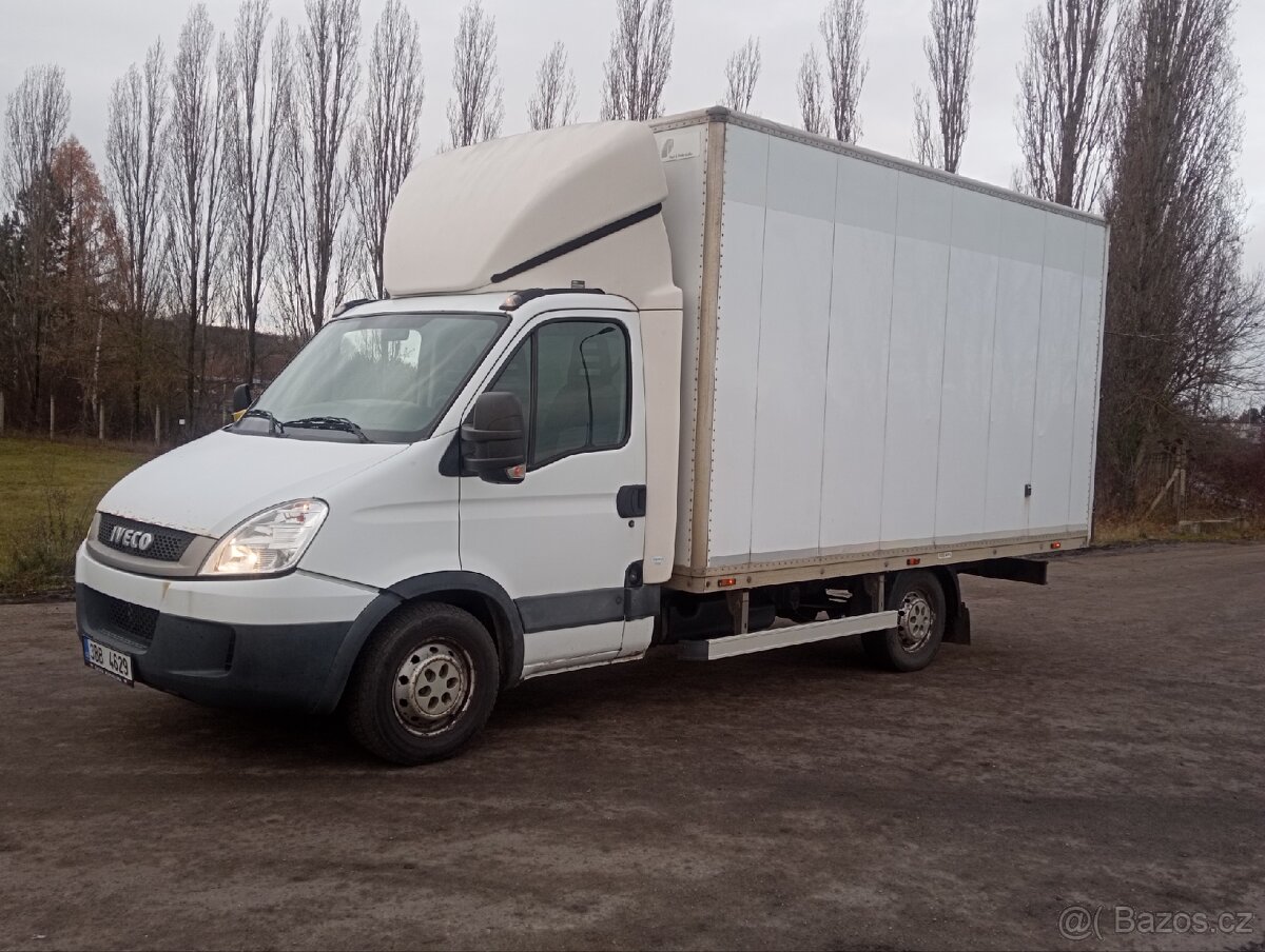 Iveco Daily 35S18 , 3 litr , rok 2011 - 2