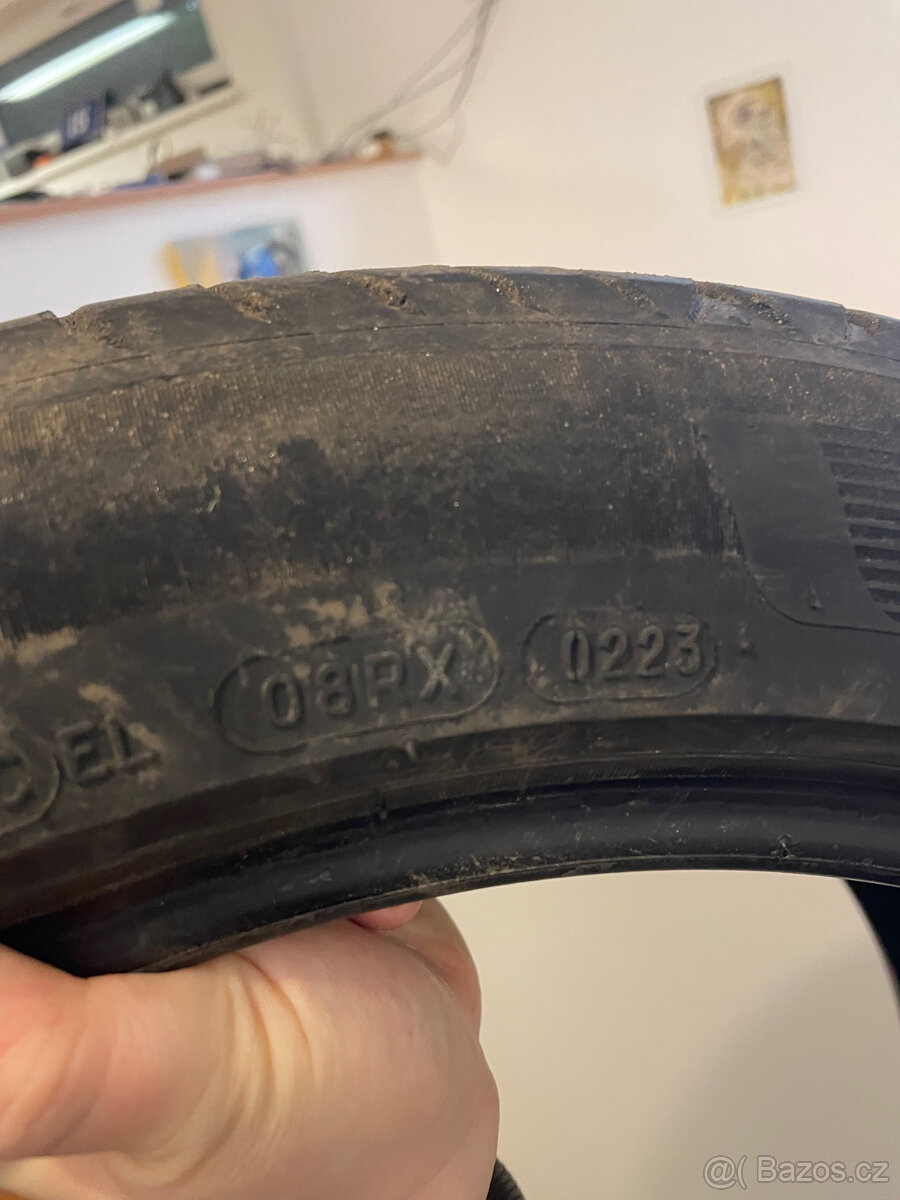 Letní sada Michelin e-Primacy 235/45 R18 pro Tesla Model 3 - 2