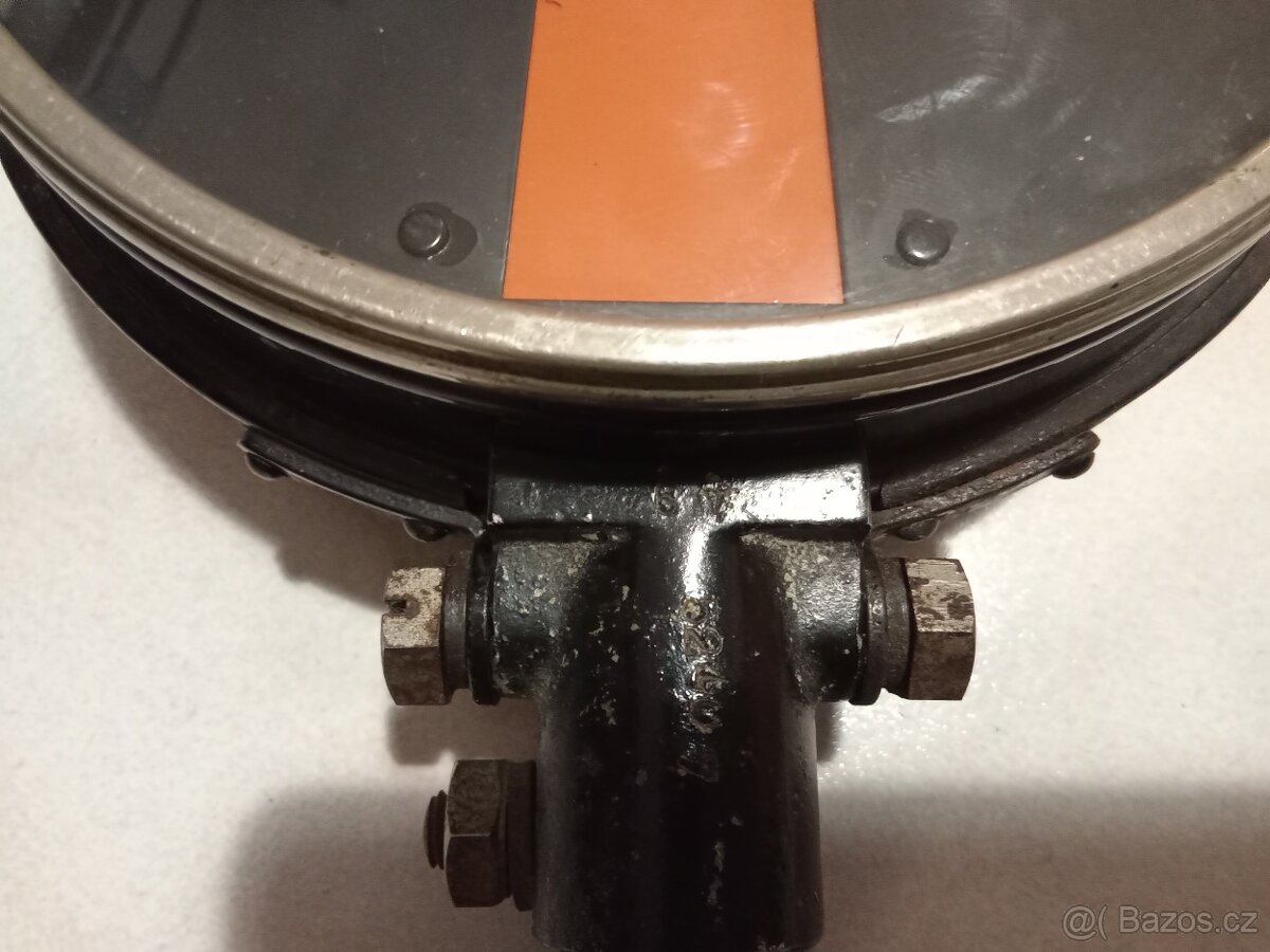 Směrová šipka na veterána - 2