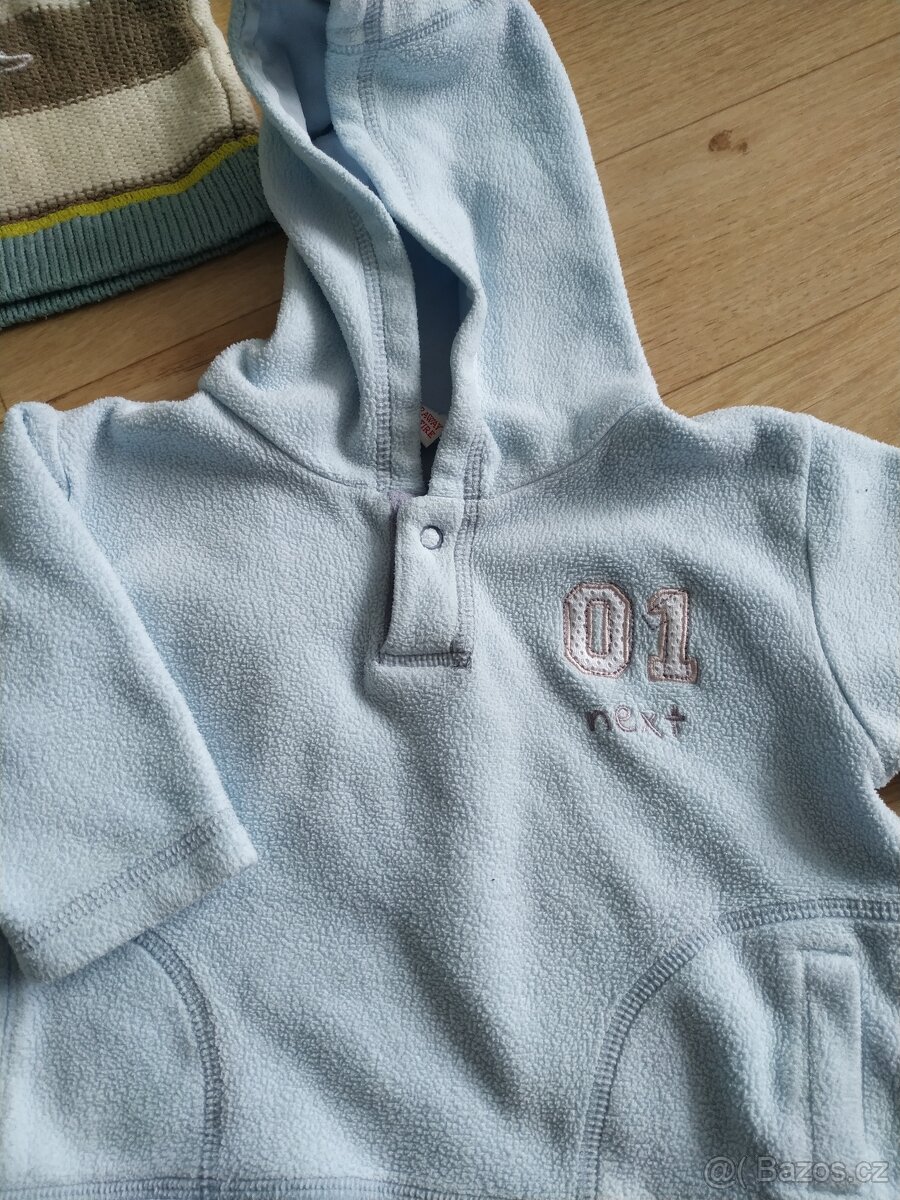 Mikiny, svetry 62/68 - 2