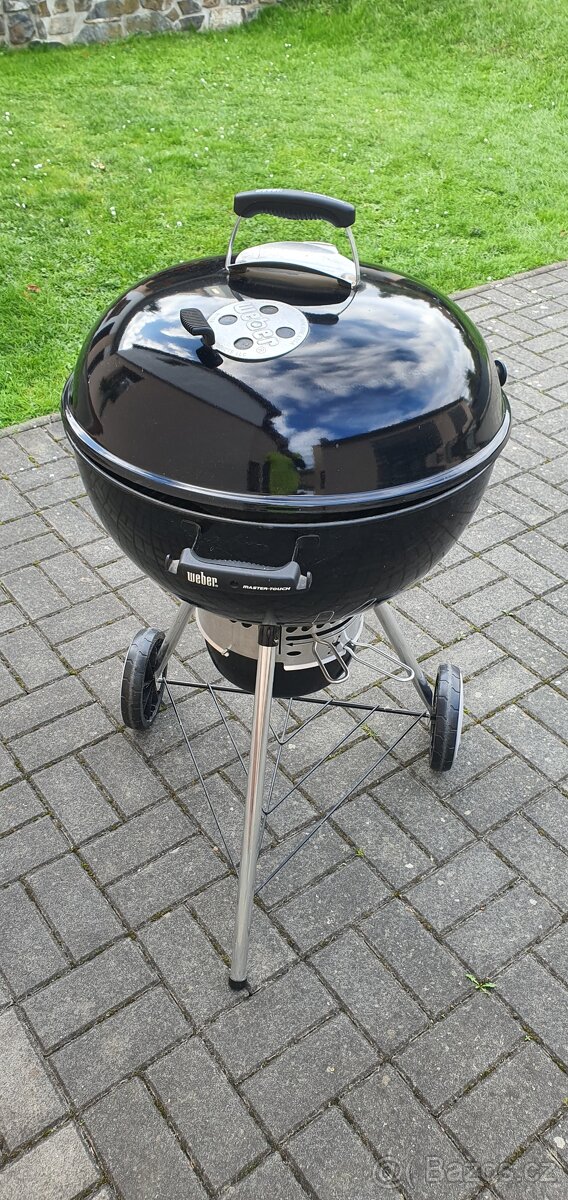 Gril Weber Master-Touch GBS E-5750, 57 cm - černý - 2