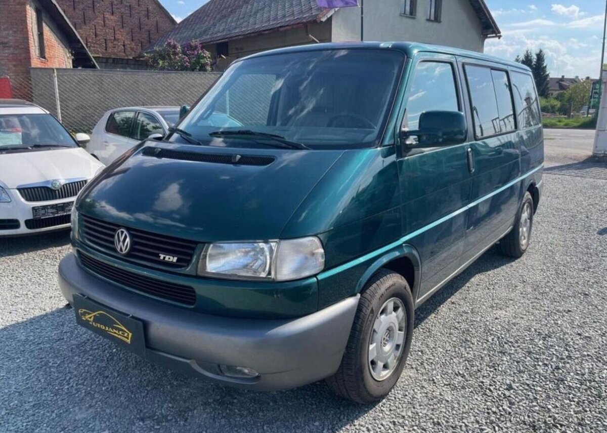 Volkswagen Multivan 2.5 TDI DIGIKLIMA TEMPOMAT nafta manuál - 2