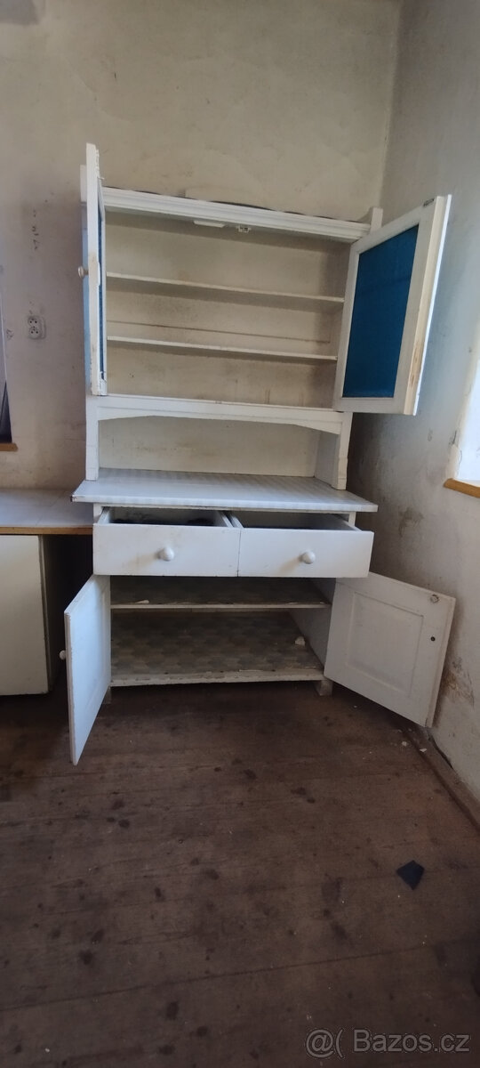 Kuchyňská skříň, linka / Příborník - kredenc - 2