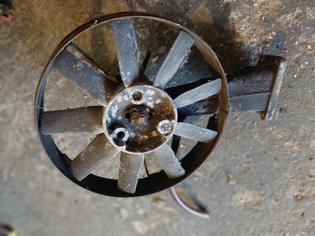 Škoda 1000 100, 110 R rameno s ventilátorem - 2