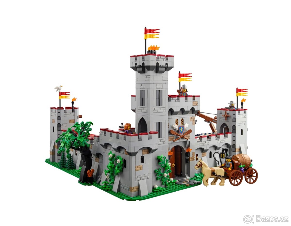 Lego Bricklink medieval seaside Market - 2