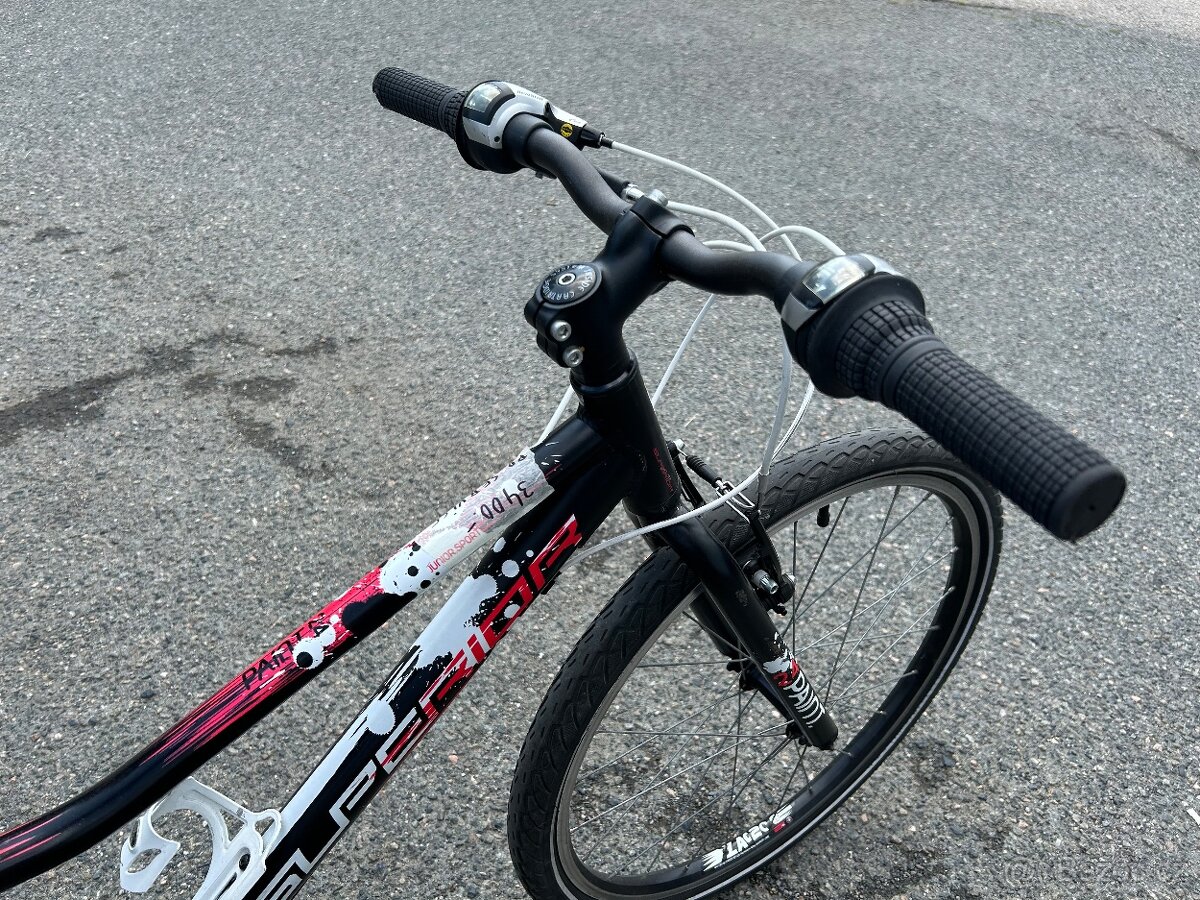 Superior paint 24 - rezervace - 2